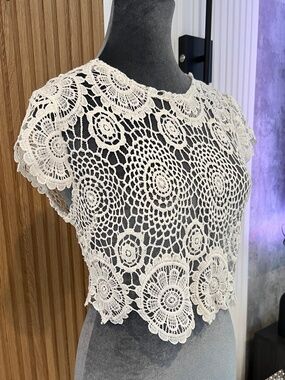 Boho Crochet Lace Crop Top White Scalloped Festival Coastal Chic